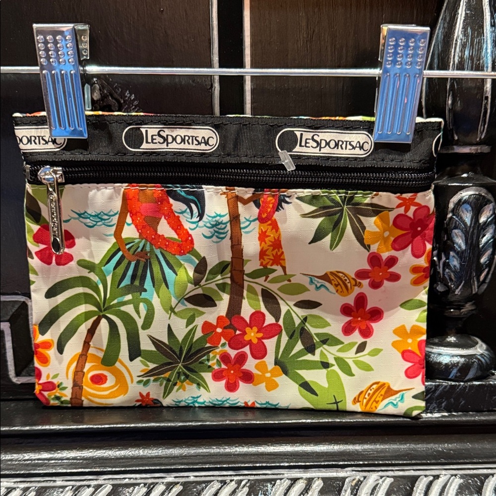 LeSportsac Tropical Hawaiian Cosmetic Bag NEW!! Rare bought in Hawaii